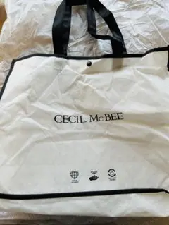 CECIL McBEE ストアバック