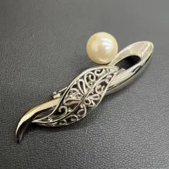 リーフ パール シルバーブローチ