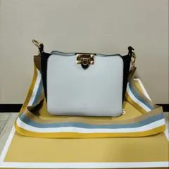 D.KELLY ショルダーバッグのサムネイル