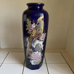 花瓶 濃紺の鳥の装飾 富貴