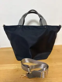 VitaFelice 本革 ハンドル ナイロン　2wayトートバッグ ブラックのサムネイル