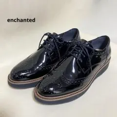 enchanted 本革ウイングチップレースアップシューズ ブラックエナメル