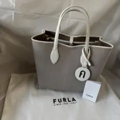FURLA アーチロゴ 2WAYトートバッグ グレー白 新品未使用タグ付　M FURLA アーチロゴ 2WAYトートバッグ グレー白 新品未使用タグ付 M
