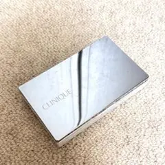CLINIQUE all-in-one colour パレットのサムネイル