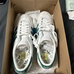 adidas スニーカー ホワイト/グリーン