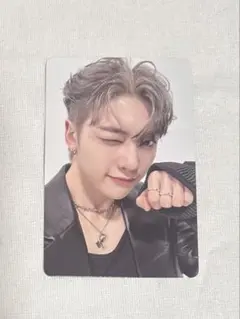 Zerobaseone Melting Point サインカード