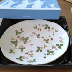 未使用　ウェッジウッドワイルド ストロベリー オーバル皿
