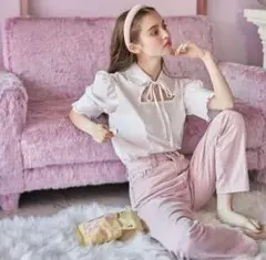 2025年最新】treat ürself ブラウスの人気アイテム - メルカリ