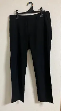 黒パンツ レディース
