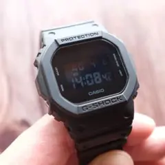 【美品】CASIO G-SHOCK DW-5600UBB-1JF