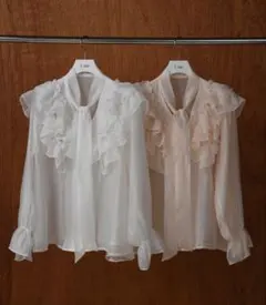 iam official scallop frill ribbon blouse - メルカリ