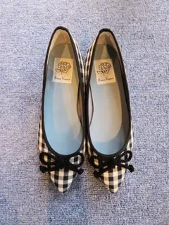 Emma Frances フラットシューズ【未使用品】【22.5】