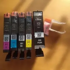 Item thumbnail for item 530a4f85-8adf-45d0-b2fc-5c2edff9da49