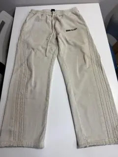 完売品　LYFT リフト　ロングパンツ　Beige 完売品 LYFT リフト ロングパンツ Beige LÝFT Official Store