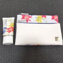 FANCL クリアクレイパック 50g ポーチ付きのサムネイル