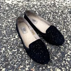【定価19800円】UGG ビジュー付き ブラック フラットシューズ