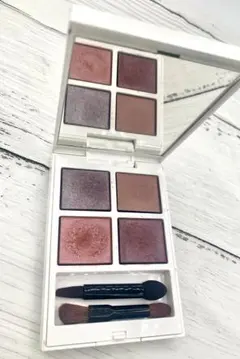 ADDICTION TOKYO アイシャドウSerene Bliss 104