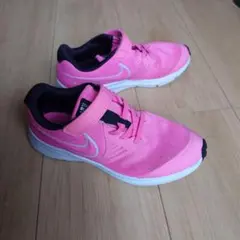 ス*ト様 ナイキ スターランナー