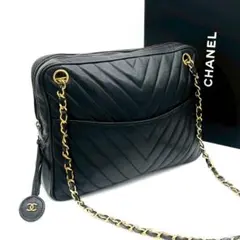 香奈兒 V縫線 羊皮 鏈條斜挎包 黑色 金色