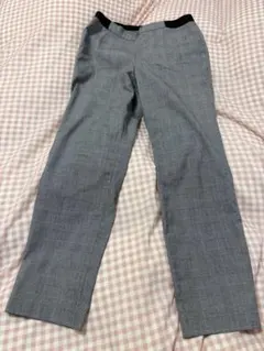 UNIQLO グレー カジュアルパンツ Mサイズ