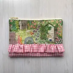 【tomato】クロスステッチ完成品　ポーチ　ハンドメイド tomato様専用】クロスステッチ完成品 ポーチ ハンドメイド - メルカリ