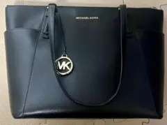 MICHAEL KORS ブラックトートバッグ