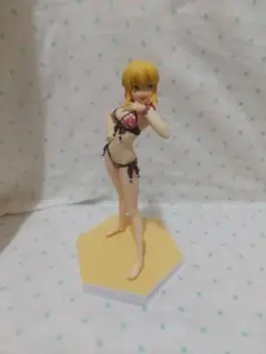 セイバー フィギュア