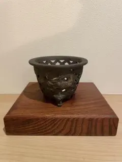 美品　龍絵　透かし彫　富貴蘭鉢　オモト鉢　サナ付き 美品 鳳凰絵 富貴蘭鉢 オモト鉢 錦鉢 サナ付き - メルカリ