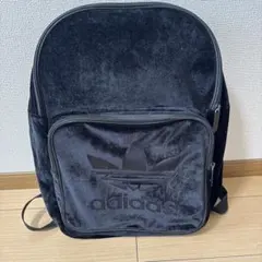 adidas リュックサック ブラックのサムネイル