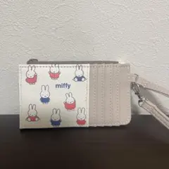 ○ミッフィー パスケース・定期入れ
