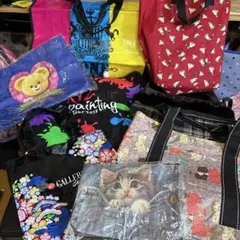 カラフルデザインのレディースバッグ8セット