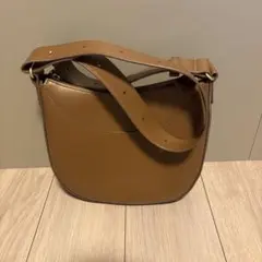 ユニクロ レザータッチワンハンドルバッグ ブラック