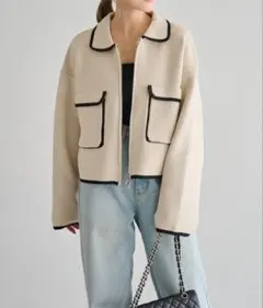 ボンジュールサガン　襟付き配色パイピングジップニット　ライトベージュ