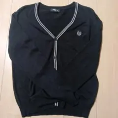 COMME CA ISM 黒のVネックカーディガン　サイズ160