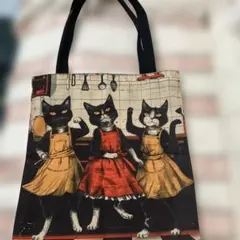 またまたお値下げ❣️新品未使用❣️猫のイラスト トートバッグ　両面イラスト入り❣️