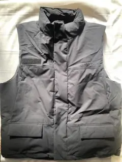 retock's retocks 中綿ベスト　ドローコード　刺繍　ロゴ