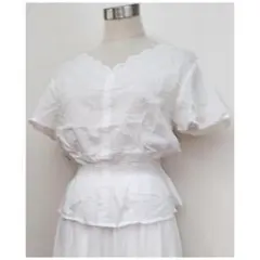 earthmusic&ecology　綿100薄手トップス　白　ペプラムブラウス