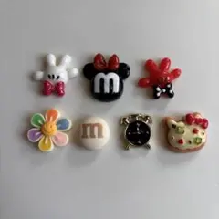 カラフルキャラクターのデコパーツ