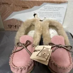 Item thumbnail for item 534534bf-8b26-4b94-9adb-8d9e9d244279