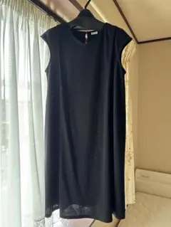 膝したワンピース