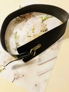 【美品】GAP レザーベルト　ブラック　ワイドベルト ゴールド金具のサムネイル