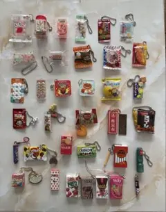 駄菓子ミニチュアチャーム　ガチャガチャ　まとめ売り　食品サンプル
