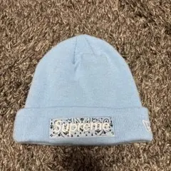 SUPREME NEW ERA BANDANA BOX LOGO BEANIE