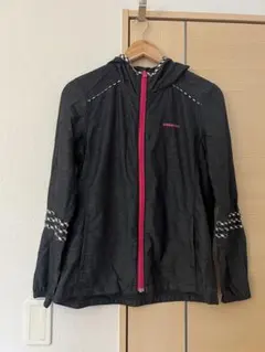 adidas ツイルジップパーカー