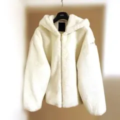 最終値下 新品レモンプレット約10万 FAUX FUR CUPID COAT 白 - メルカリ