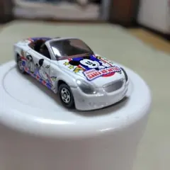 トミカ　ディズニーモータース　トヨタ　ソアラ　ミッキーマウス オープンカーです。