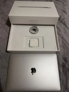 【美品】MacBook Air M1 8GB 256GB ※バッテリー要修理