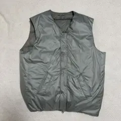 グレー ナイロン ノースリーブベスト
