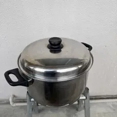 Item thumbnail for item c5aebfbb-bd2f-41be-b4ea-fbcda7db0a88