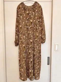 【最終価格】ナノユニバース ブラウン系花柄ロングワンピース